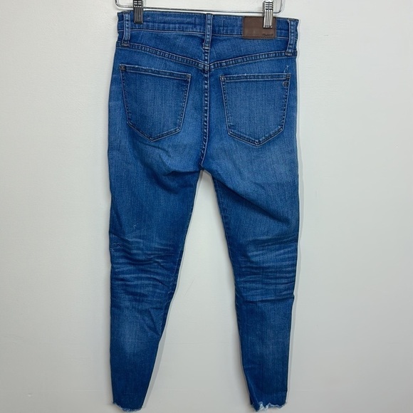 Madewell 9" High-Rise Skinny Jeans in Allegra Wash: Rip and Repair Edition 26 - Picture 5 of 8